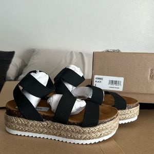 Steve Madden Kimmie Black Sandals Size 6